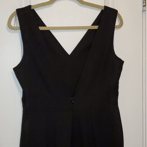 Hi-low Cocktail dress - Picture 2 of 5